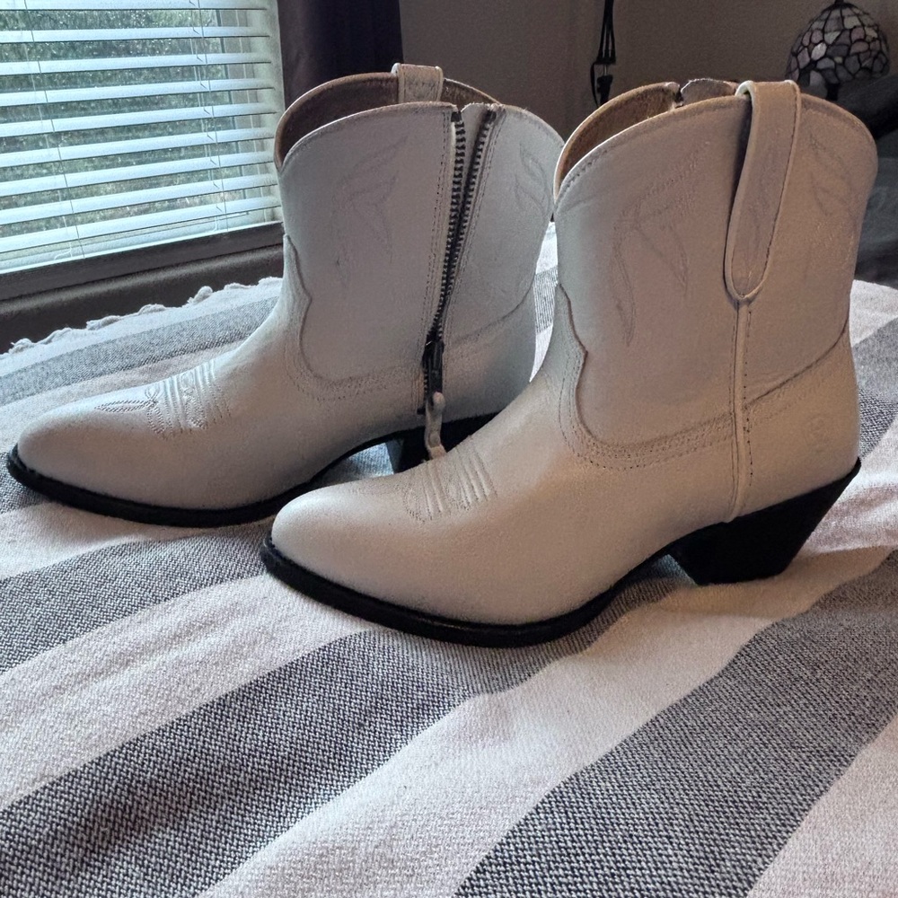 ✨Ariat - Darlin Western Boot